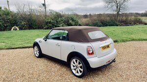 MINI Convertible 1.6 Cooper Highgate Convertible 2dr