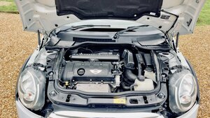 MINI Convertible 1.6 Cooper Highgate Convertible 2dr