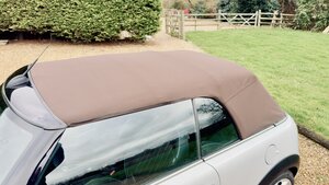MINI Convertible 1.6 Cooper Highgate Convertible 2dr