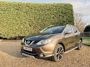 Nissan Qashqai 1.2 DIG-T Tekna 2WD EURO 5 (s/s) 5dr