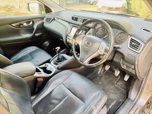 Nissan Qashqai 1.2 DIG-T Tekna 2WD EURO 5 (s/s) 5dr