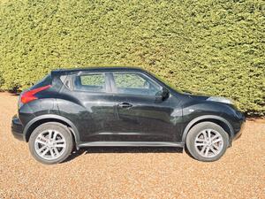 Nissan Juke 1.6 Acenta Euro 5 (s/s) 5dr