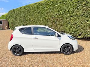 Kia Picanto 1.25 EcoDynamics Chilli Euro 6 (s/s) 3dr