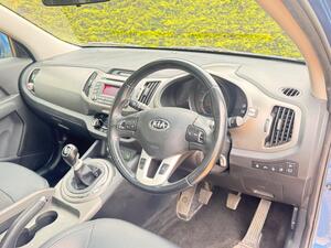 Kia Sportage 1.7 CRDi EcoDynamics 2 2WD Euro 5 (s/s) 5dr
