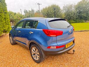 Kia Sportage 1.7 CRDi EcoDynamics 2 2WD Euro 5 (s/s) 5dr