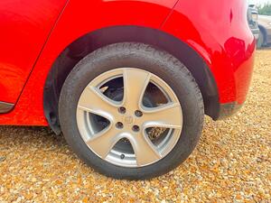 Renault Clio 1.2 16V Dynamique MediaNav Euro 5 5dr