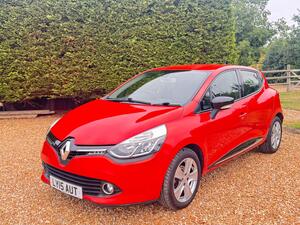 Renault Clio 1.2 16V Dynamique MediaNav Euro 5 5dr