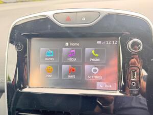 Renault Clio 1.2 16V Dynamique MediaNav Euro 5 5dr