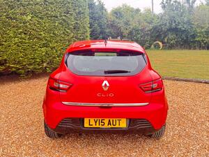 Renault Clio 1.2 16V Dynamique MediaNav Euro 5 5dr