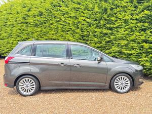Ford Grand C-Max 1.0T EcoBoost Titanium Euro 6 (s/s) 5dr