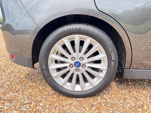 Ford Grand C-Max 1.0T EcoBoost Titanium Euro 6 (s/s) 5dr