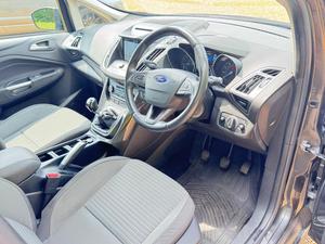 Ford Grand C-Max 1.0T EcoBoost Titanium Euro 6 (s/s) 5dr