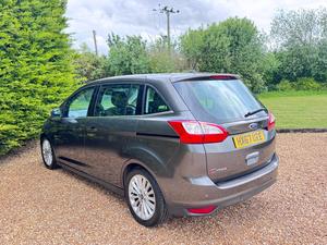 Ford Grand C-Max 1.0T EcoBoost Titanium Euro 6 (s/s) 5dr
