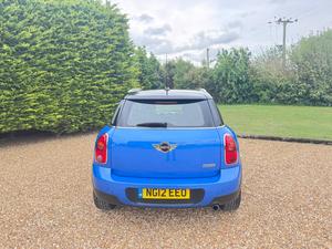 MINI Countryman 1.6 Cooper Euro 5 (s/s) 5dr