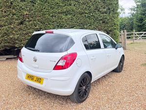 Vauxhall Corsa 1.0 ecoFLEX 12V Excite Euro 5 5dr (A/C)