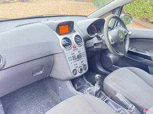Vauxhall Corsa 1.0 ecoFLEX 12V Excite Euro 5 5dr (A/C)