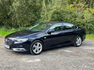 VAUXHALL INSIGNIA 1.6 Insignia SRi Nav TD 5dr