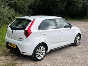 MG 3 1.5 3 Form Sport VTi-Tech 5dr