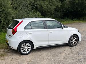 MG 3 1.5 3 Form Sport VTi-Tech 5dr