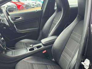 MERCEDES-BENZ A-CLASS 1.5 A180 BlueEfficiency Sport CDi Auto 5dr