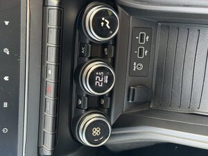 Renault Zoe ZOE I Iconic ZE50 5dr