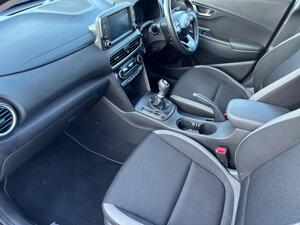 Hyundai KONA 1.0 T-GDi BLUE Drive Premium EURO 6 (s/s) 5dr