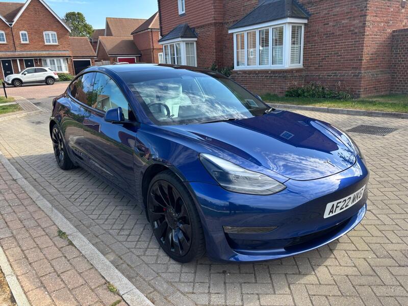 Tesla Model 3 (Dual Motor) Performance AUTO 4WDE 4dr (Performance Upgrade)