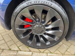 Tesla Model 3 (Dual Motor) Performance AUTO 4WDE 4dr (Performance Upgrade)