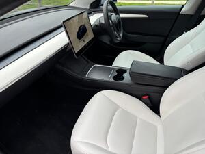 Tesla Model 3 (Dual Motor) Performance AUTO 4WDE 4dr (Performance Upgrade)