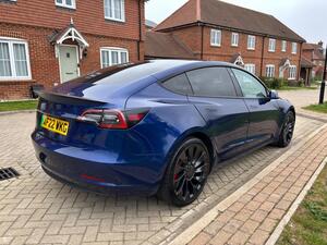 Tesla Model 3 (Dual Motor) Performance AUTO 4WDE 4dr (Performance Upgrade)