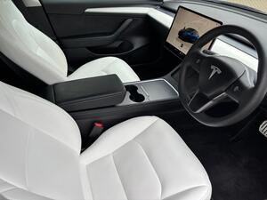 Tesla Model 3 (Dual Motor) Performance AUTO 4WDE 4dr (Performance Upgrade)