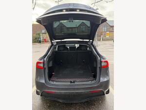 Tesla Model Y (Dual Motor) LONG Range AUTO 4WDE 5dr