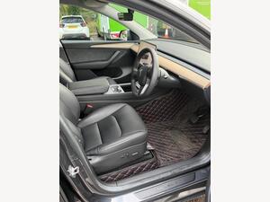 Tesla Model Y (Dual Motor) LONG Range AUTO 4WDE 5dr