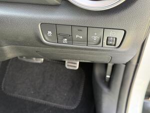 Hyundai KONA 39kWh Premium AUTO 5dr (10.5kW Charger)