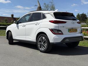 Hyundai KONA 39kWh Premium AUTO 5dr (10.5kW Charger)