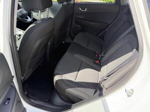 Hyundai KONA 39kWh Premium AUTO 5dr (10.5kW Charger)
