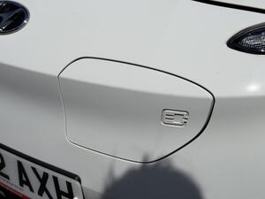 Hyundai KONA 39kWh Premium AUTO 5dr (10.5kW Charger)