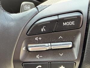 Hyundai KONA 39kWh Premium AUTO 5dr (10.5kW Charger)