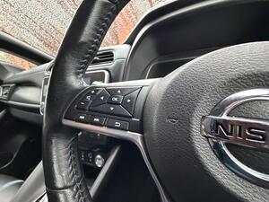 Nissan Leaf 40kWh Tekna AUTO 5dr