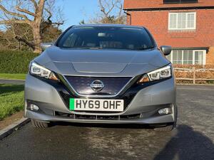 Nissan Leaf 40kWh Tekna AUTO 5dr