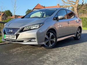Nissan Leaf 40kWh Tekna AUTO 5dr