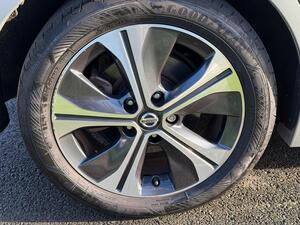 Nissan Leaf 40kWh Tekna AUTO 5dr