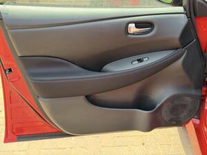 Nissan Leaf 40kWh Acenta AUTO 5dr