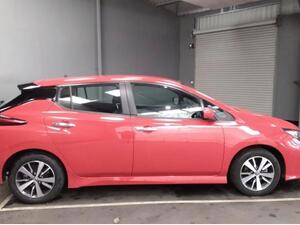 Nissan Leaf 40kWh Acenta AUTO 5dr