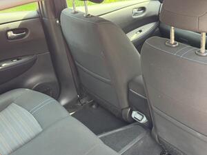 Nissan Leaf 40kWh Acenta AUTO 5dr