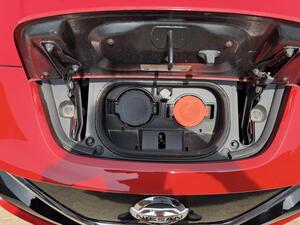 Nissan Leaf 40kWh Acenta AUTO 5dr
