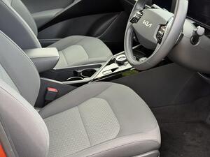 Kia Niro 64.8kWh 2 AUTO 5dr