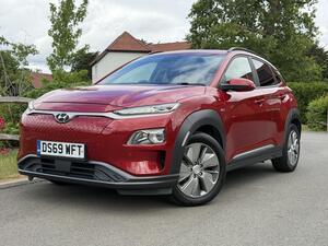 Hyundai KONA 64kWh Premium AUTO 5dr (7KW Charger)