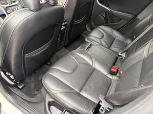 Volvo V40 2.0 D2 R-Design PRO EURO 6 (s/s) 5dr