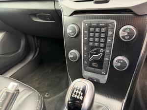 Volvo V40 2.0 D2 R-Design PRO EURO 6 (s/s) 5dr
